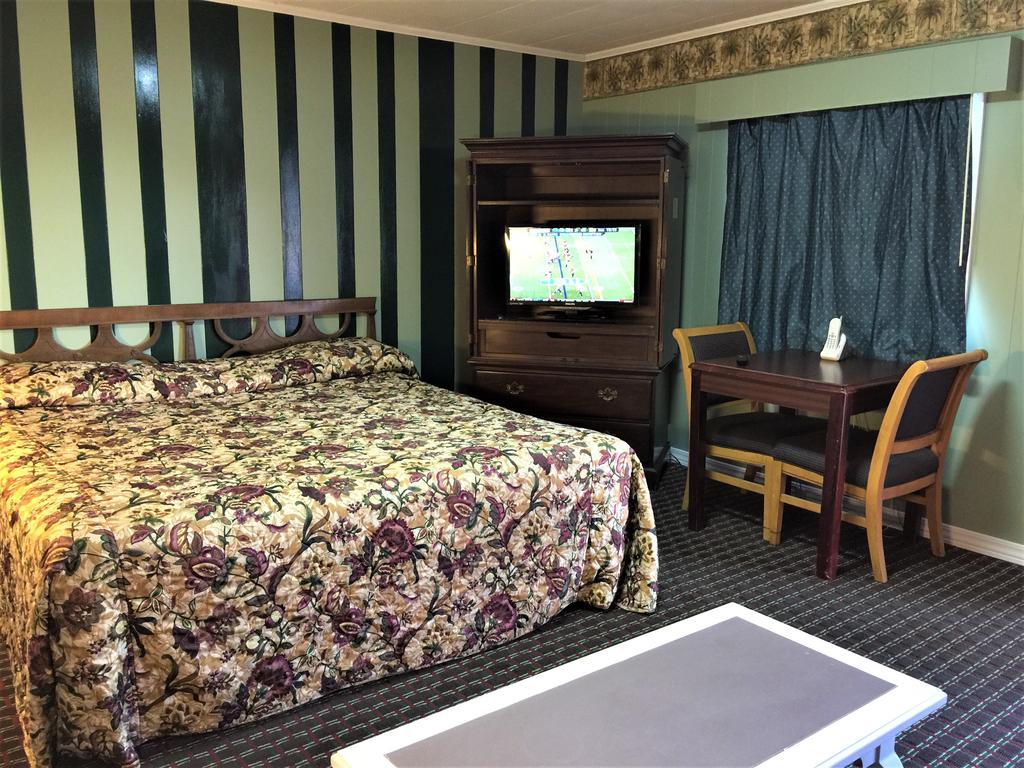Skyland Motelコーネリア エクステリア 写真
